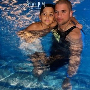 Meet your Posher, Omar